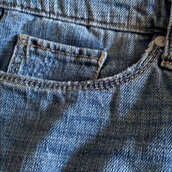 Blank NYC Distressed Denim Shorts with Flowers - Picture 4 of 8